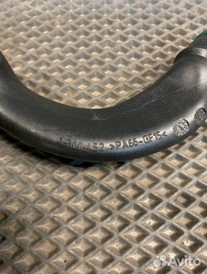 Резонатор воздушного фильтра Bmw 7-Series G12