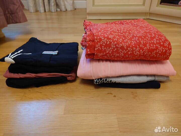 Одежда для беременных и кормящих пакетом