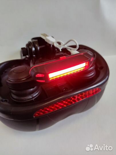 Седло велосипедное с подсветкой