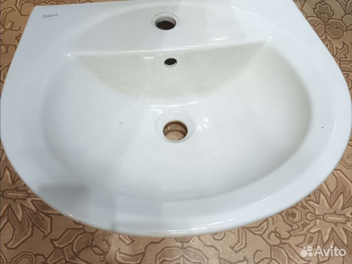 Раковина в ванную