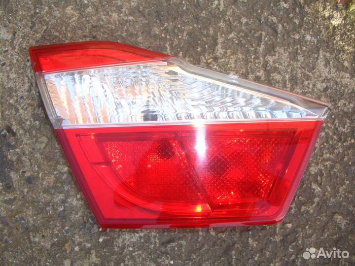 Фонарь внутренний левый Тойота Камри с11