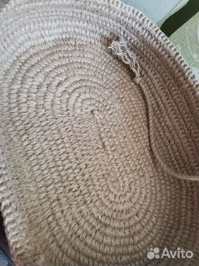 Лежанка для кошечки или собачки из джута