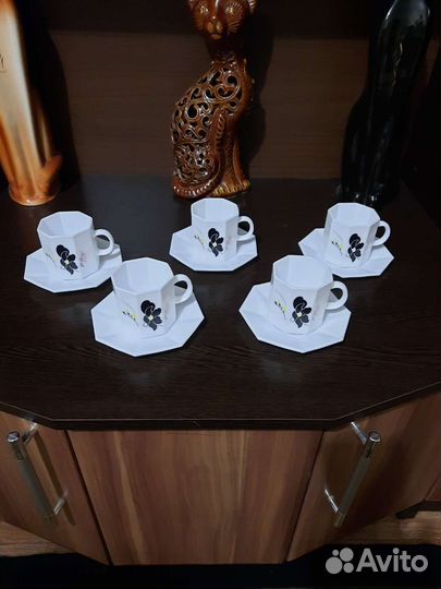 Кофейно Чайные 8гранные чашки Франция