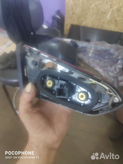 Фонарь крышки багажника Skoda rapid