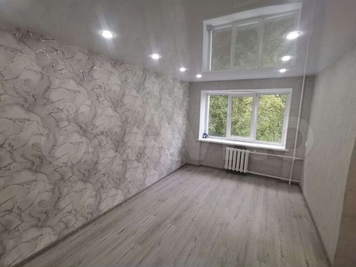 2-к. квартира, 43 м², 3/4 эт.