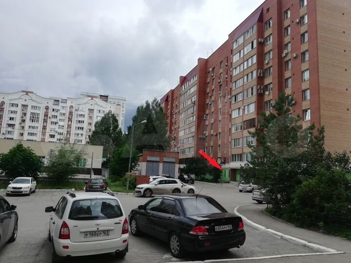 Помещение в густонаселённом спальном районе