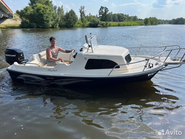 Лодка 4.9 с мотором 60 л.с. reful 490 sea