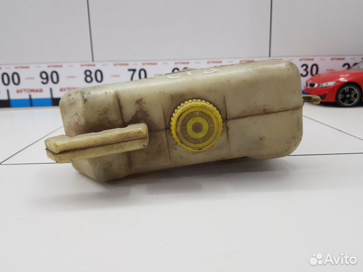 Бачок расширительный (Nissan Primera)