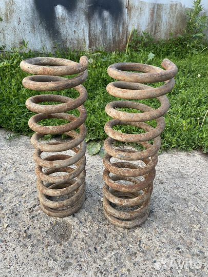 Пружины передние на Газ 21