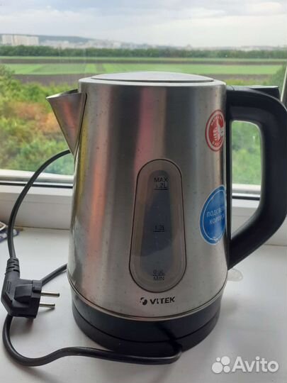 Чайник электрический бу