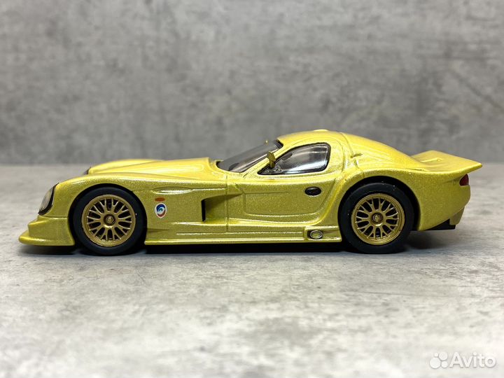 Коллекционная модель Panoz Esperante GTR 1:43