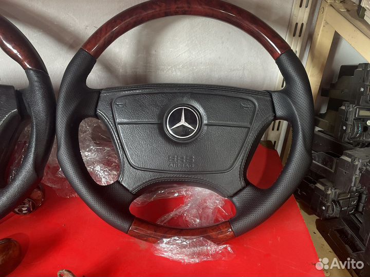 Руль на Mercedes с анатомией brabus
