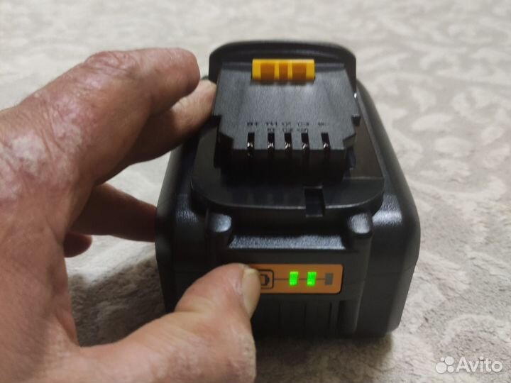 Аккумулятор DeWalt 18v 10ah