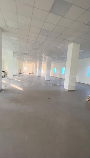 Торговая площадь, 830 м²