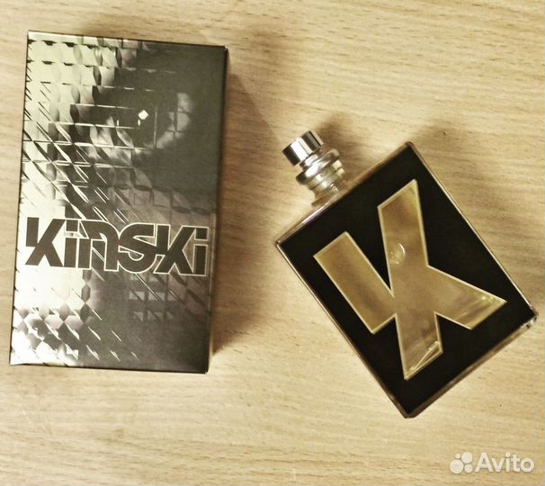 Escentric Molecules Kinski