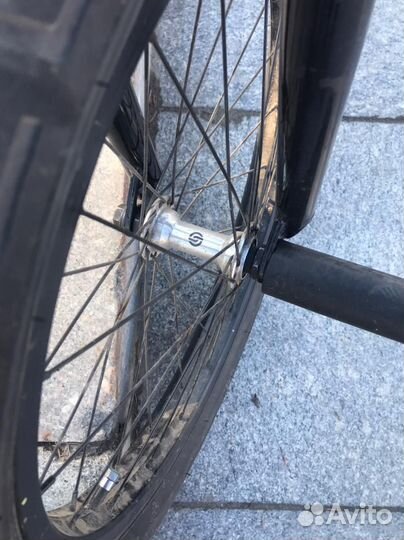 Трюковой велосипед bmx