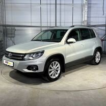 Volkswagen Tiguan 2.0 AT, 2012, 309 003 км, с пробегом, цена 1 239 000 руб.