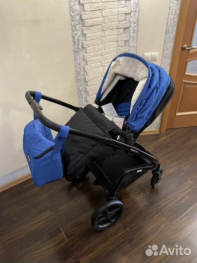 Новая Коляска 2 в 1