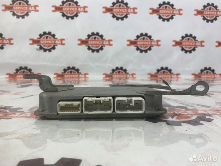 Блок управления рулевой рейкой Lexus Ls600Hl