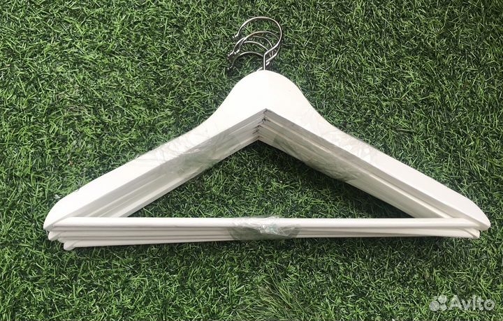 Плечики вешалки Б/У деревянные белые 5 шт