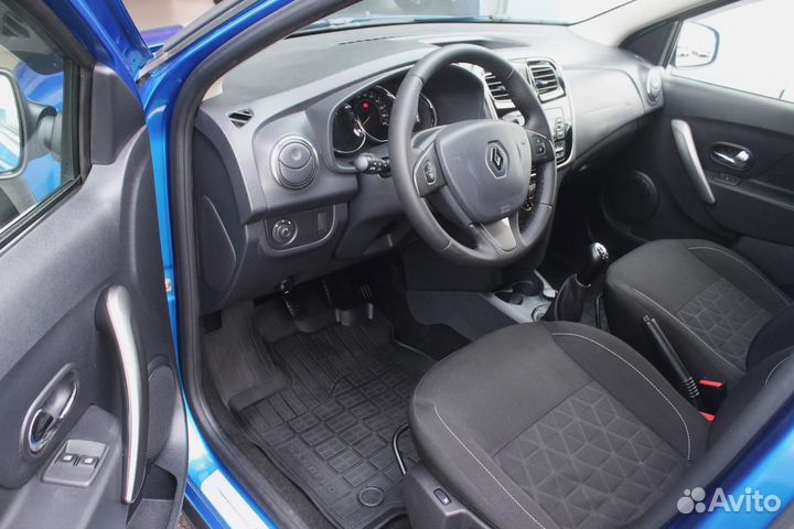 Renault Sandero Stepway 1.6 МТ, 2017, 63 077 км