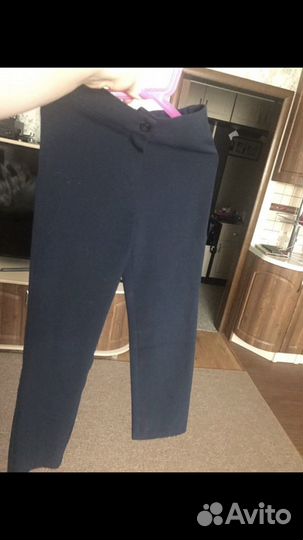 Школьная форма темно-синего цвета