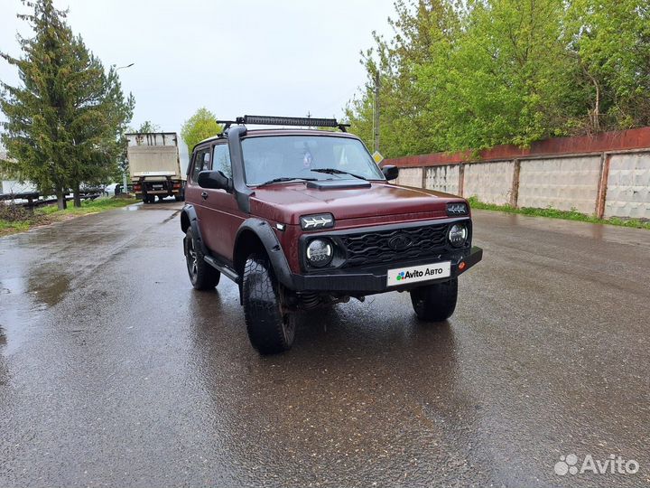 LADA 4x4 (Нива) 1.7 МТ, 2013, 115 000 км
