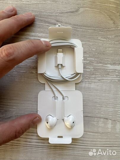 Наушники earpods apple новые