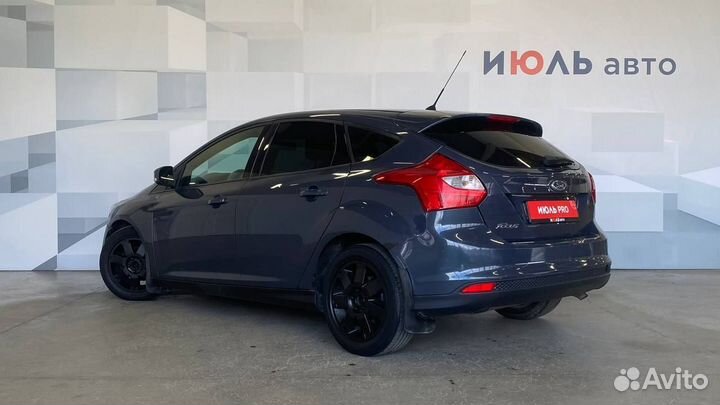 Ford Focus 1.6 AMT, 2012, 236 156 км