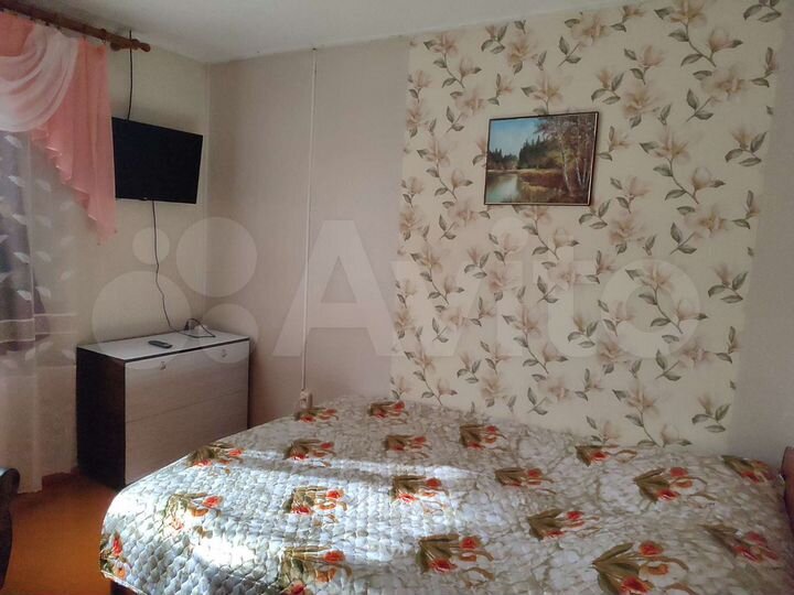 Дом 30 м² на участке 3 сот.