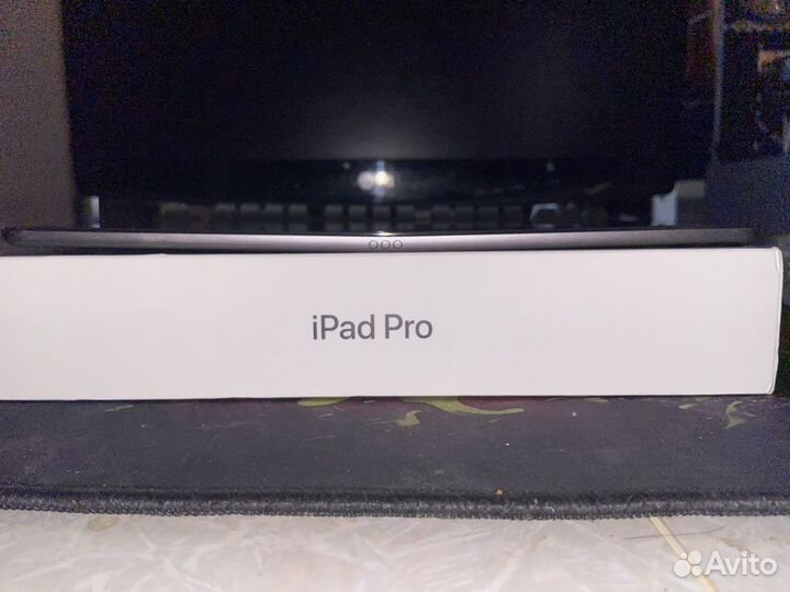 Продам iPad pro 2017 года