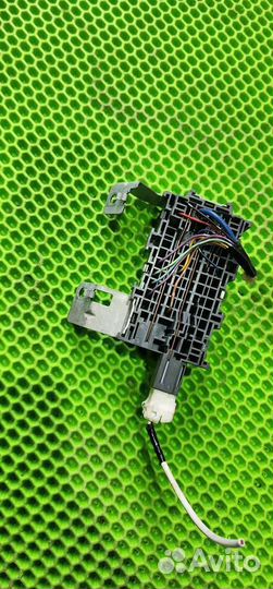 Блок предохранителей Nissan Juke F15