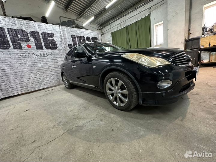 Разбор на запчасти Infiniti EX37 J50 2011 год