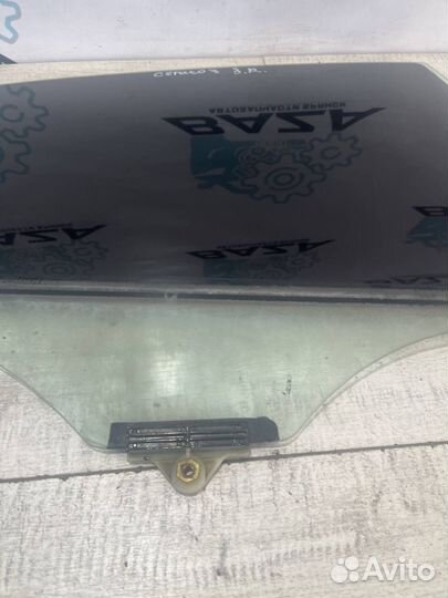 Стекло задней правой двери Kia Cerato 3