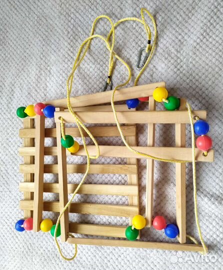 Деревянные качели