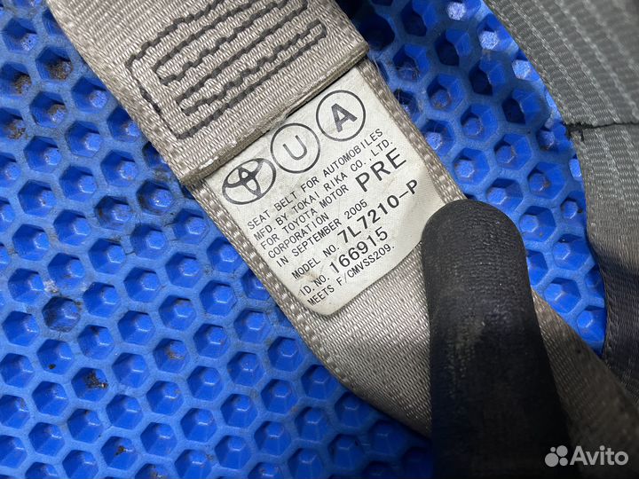 Ремень передний правый Toyota Prius 20 (2005)