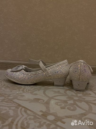 Туфли для девочки р31