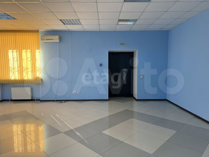 Сдам торговое помещение, 54.8 м²