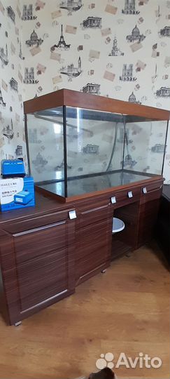 Аквариум с тумбой 300 литров