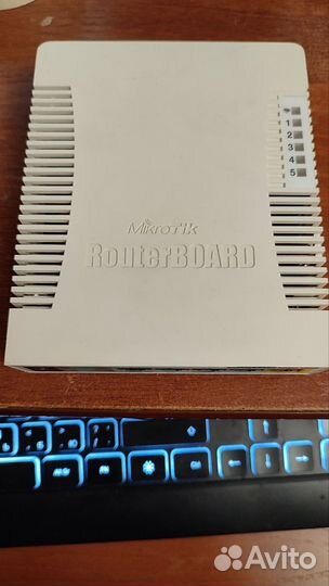 Маршрутизатор Mikrotik RB951Ui-2HnD