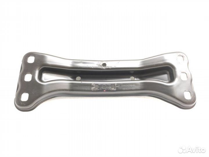 Кронштейн кпп Mercedes-Benz C-Class W204 1.8 2011