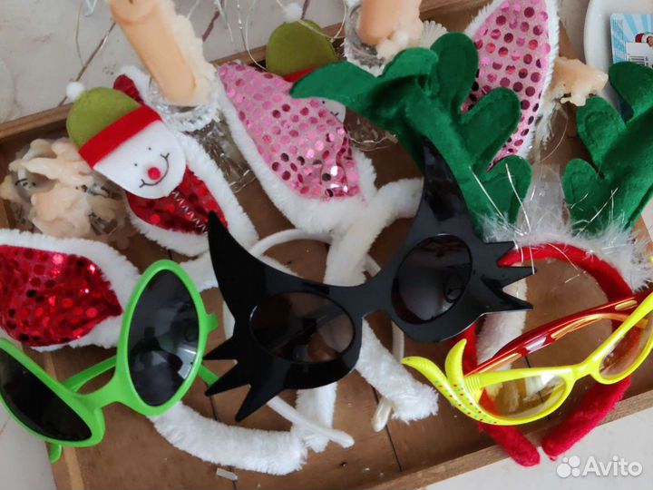 Новогодние аксессуары за всё