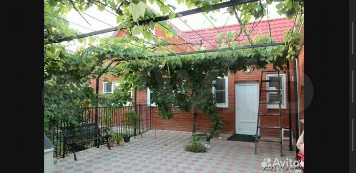 Дом 212 м² на участке 15 сот.