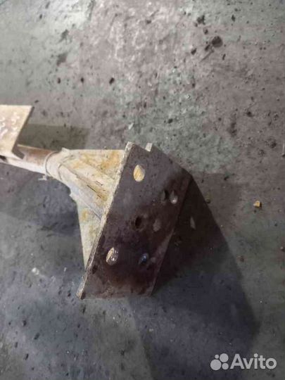 Кронштейн крыла DAF заднего задний правый
