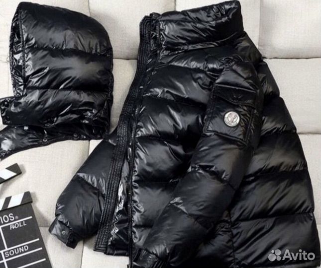 Moncler куртка зимняя