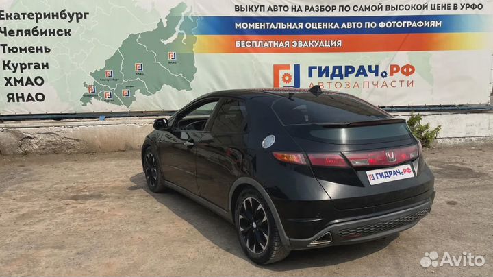 Замок двери задней правой Honda Civic (5D) 72610-SMG-G04