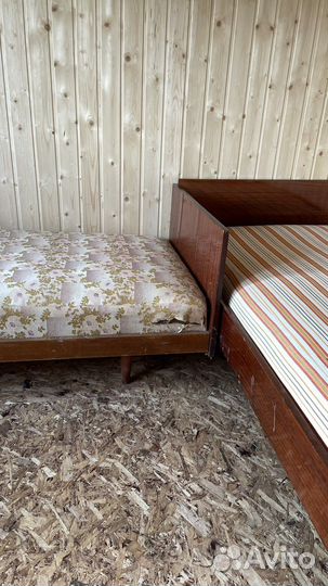 Кровать на дачу