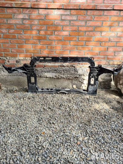 Телевизор Hyundai Tucson