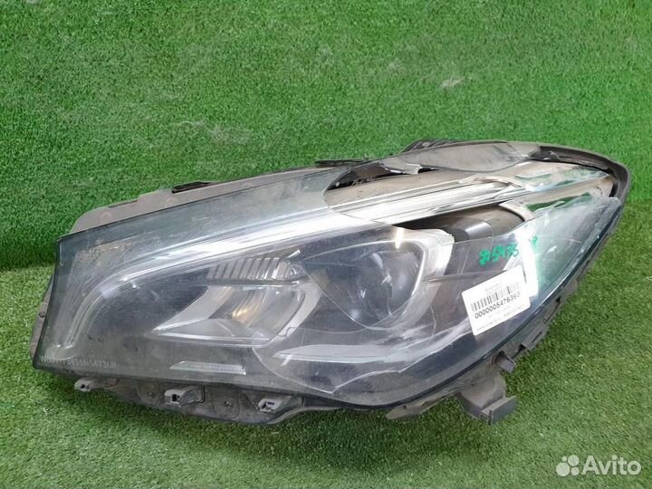 Фара левая Mercedes-Benz CLA-Class