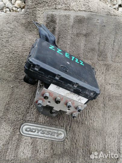 Блок abs Toyota Runx ZZE122